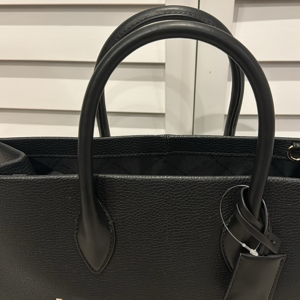 MICHAEL Michael Kors NWT Mirella Medium Pebbled Leather Tote Bag. No long strap. - Picture 4 of 10